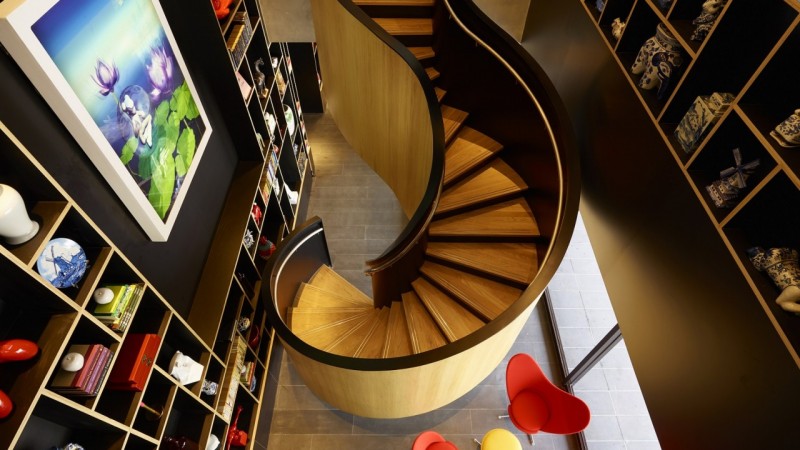 citizenm_taipei_staircase1.jpg