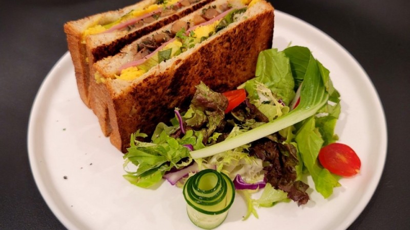 feed_zone_cafe_6.jpg